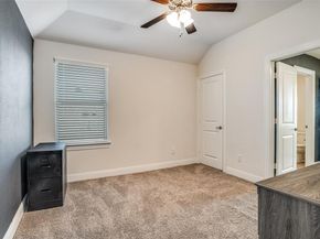 10421  Table Bluff Street , Aubrey Texas 76227