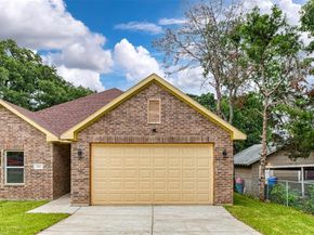 2621  Canton Drive , Fort Worth Texas 76112
