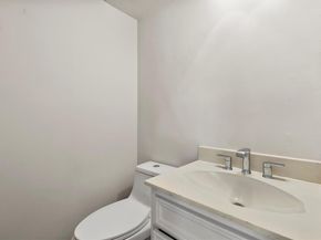 3801 S Versailles Avenue , Dallas Texas 75209