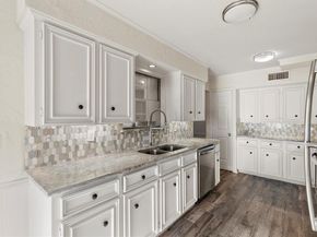 3801 S Versailles Avenue , Dallas Texas 75209