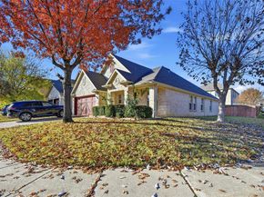 309  Moonlight Drive , Euless Texas 76039