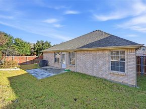 309  Moonlight Drive , Euless Texas 76039
