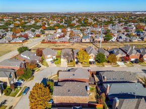 8216  Dogwood Lane , Irving Texas 75063