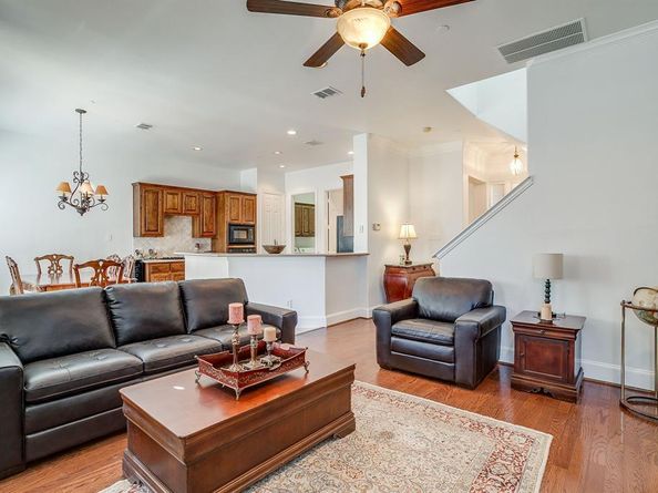 8216  Dogwood Lane , Irving Texas 75063