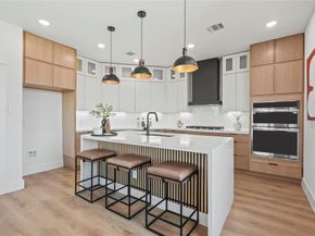 325 N Moore  , Dallas Texas 75203