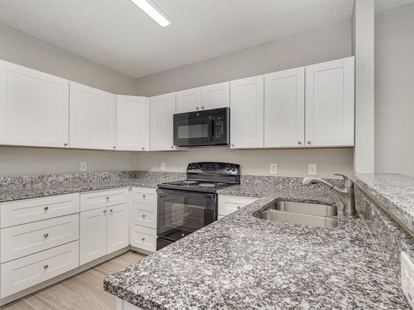 912  Brae Loch Drive , Dallas Texas 75217