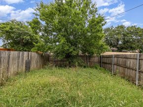 912  Brae Loch Drive , Dallas Texas 75217