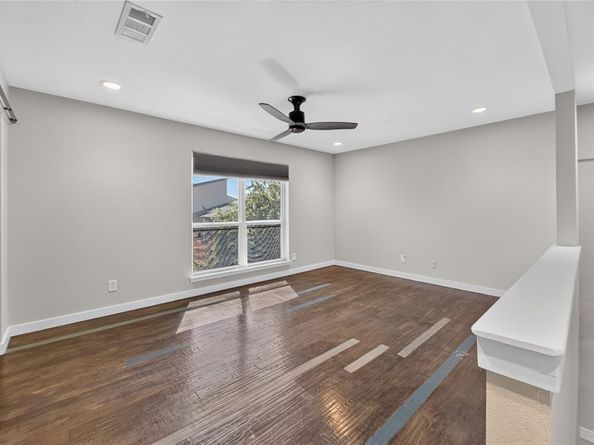 12834  Midway Road  2109, Dallas Texas 75244