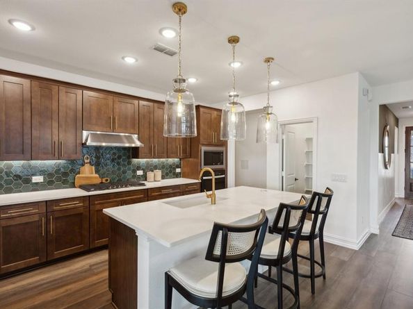 11109  Abbotsbury Road , Fort Worth Texas 76052