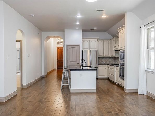 8609  Grassland Drive , McKinney Texas 75070