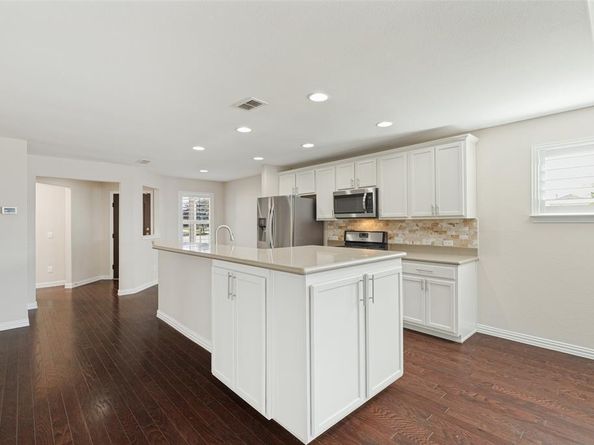1898  Beachside Drive , Frisco Texas 75036
