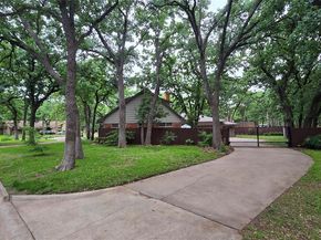 400  Pennsylvania Drive , Denton Texas 76205
