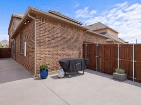4919  Dominion Boulevard , Irving Texas 75038