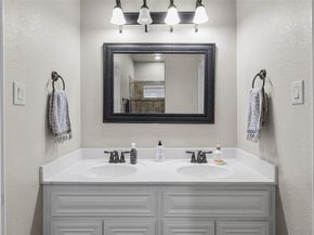 4919  Dominion Boulevard , Irving Texas 75038