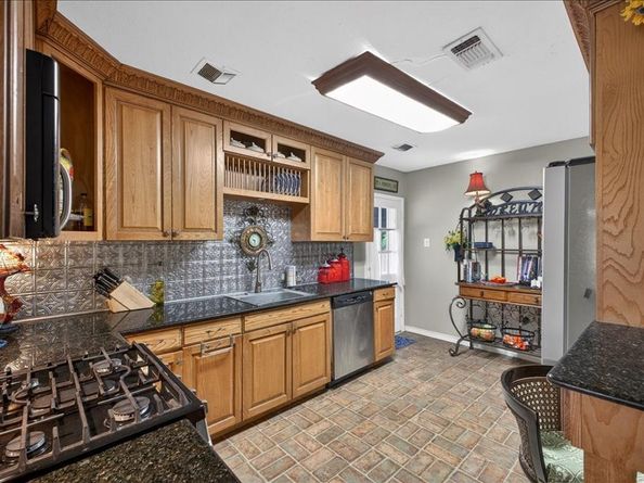 3505  White Settlement Road , Fort Worth Texas 76107