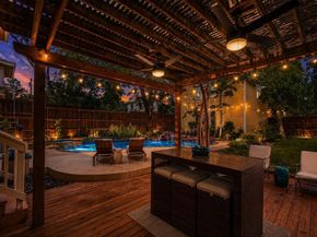 716 W Oak Street , Denton Texas 76201