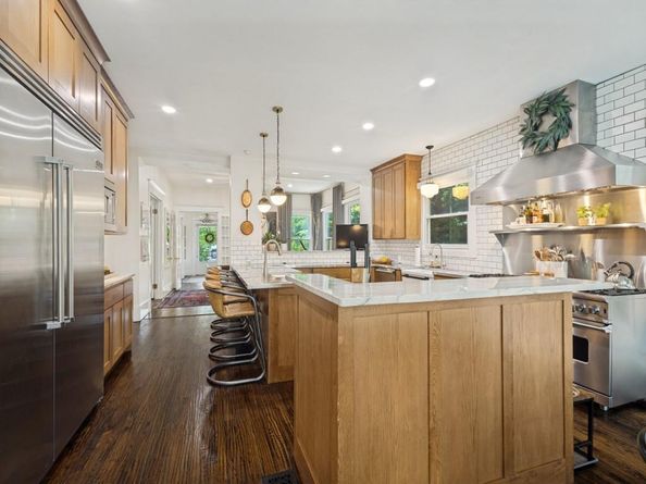 716 W Oak Street , Denton Texas 76201