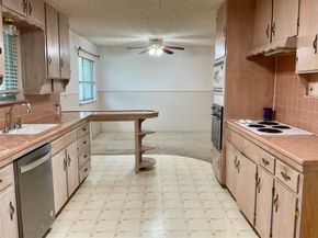 8600  Twilight Drive W, Benbrook Texas 76116