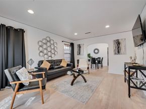 2707  Burlington Boulevard , Dallas Texas 75211