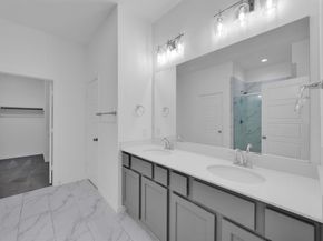 2825  Stanley Avenue , Fort Worth Texas 76110