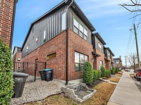 2825  Stanley Avenue , Fort Worth Texas 76110