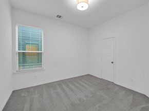 2825  Stanley Avenue , Fort Worth Texas 76110