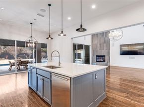 6921  Valley View Lane , Dallas Texas 75240