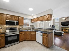 438  Moonlight Way , Irving Texas 75063