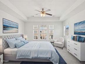 648  Courtyard Lane , Irving Texas 75039