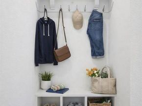 648  Courtyard Lane , Irving Texas 75039