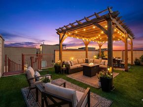1511  Bluff Ridge Way , Dallas Texas 75206