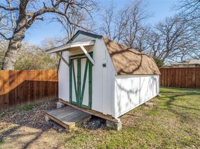 4447  Normandy Road , Fort Worth Texas 76103