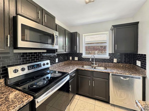 6133  Chalk Hollow Drive , Fort Worth Texas 76179