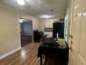 1328 E Jessamine Street , Fort Worth Texas 76104