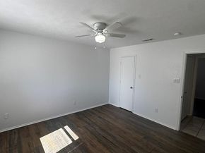 2406  Villanova Street , Arlington Texas 76018