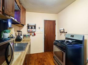 731  Dover Street , Dallas Texas 75216