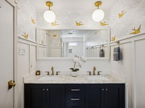 9078  Fairglen Drive , Dallas Texas 75231