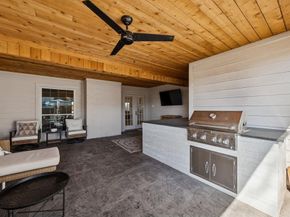 9078  Fairglen Drive , Dallas Texas 75231