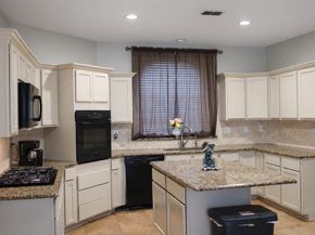 1005  Twin Creek Drive , DeSoto Texas 75115