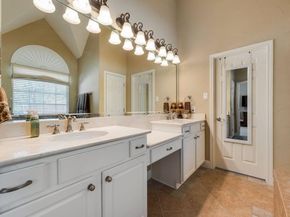 226  Venice Trail , Lewisville Texas 75067