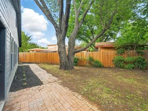 512  Shadowbrook Lane , Hurst Texas 76053