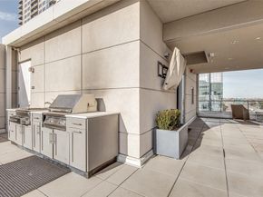 2025  Woodall Rodgers Freeway  51, Dallas Texas 75201