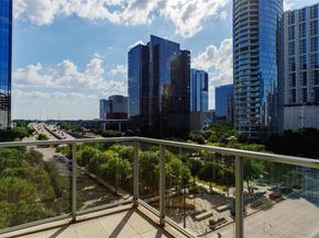 2025  Woodall Rodgers Freeway  51, Dallas Texas 75201