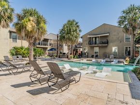 5816  Birchbrook Drive  124, Dallas Texas 75206