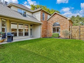 1902  Country Meadow Lane , Richardson Texas 75081