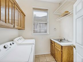 1902  Country Meadow Lane , Richardson Texas 75081