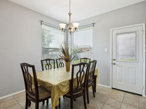 633  Daisy Drive , DeSoto Texas 75115