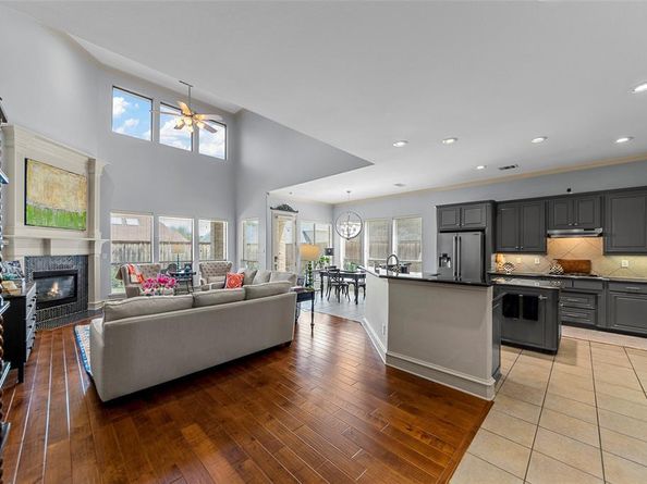 5408  Golden Sunset Court , Frisco Texas 75036