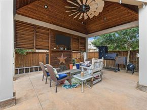 1133  Burnett Drive , Lantana Texas 76226