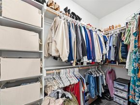 3215  Bill Harrod Street , Dallas Texas 75212